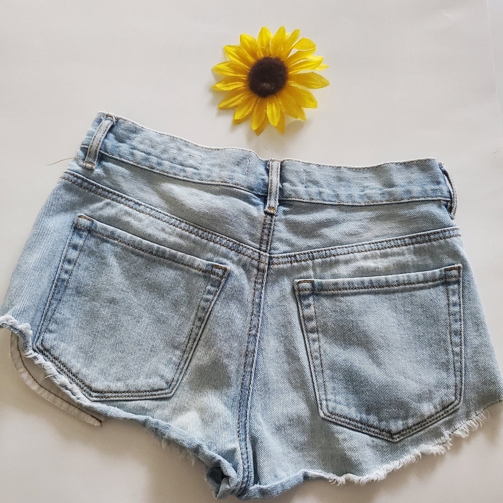 BULLHEAD HIGH RISE SHORTS - Picture 3 of 9
